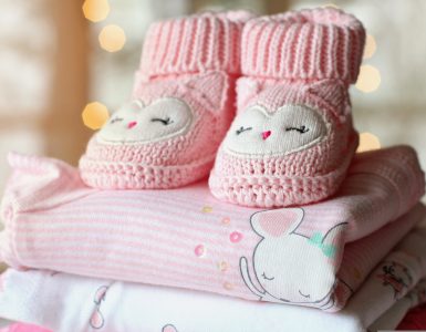 hainele pentru bebeluși